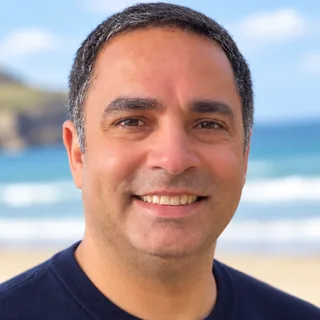 Behnam, founder of Familyoo